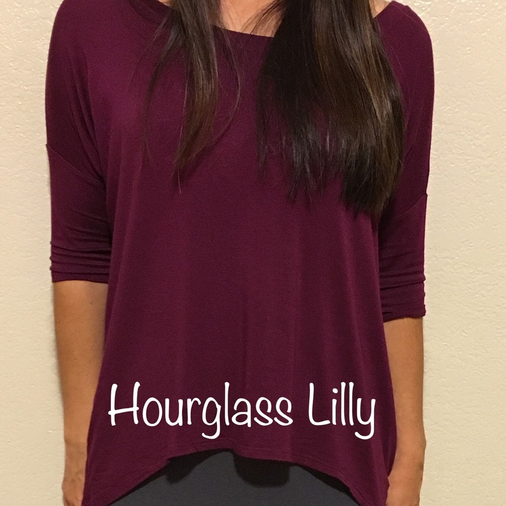 Last one! 😊 3/4 Sleeves Crew Neck Top